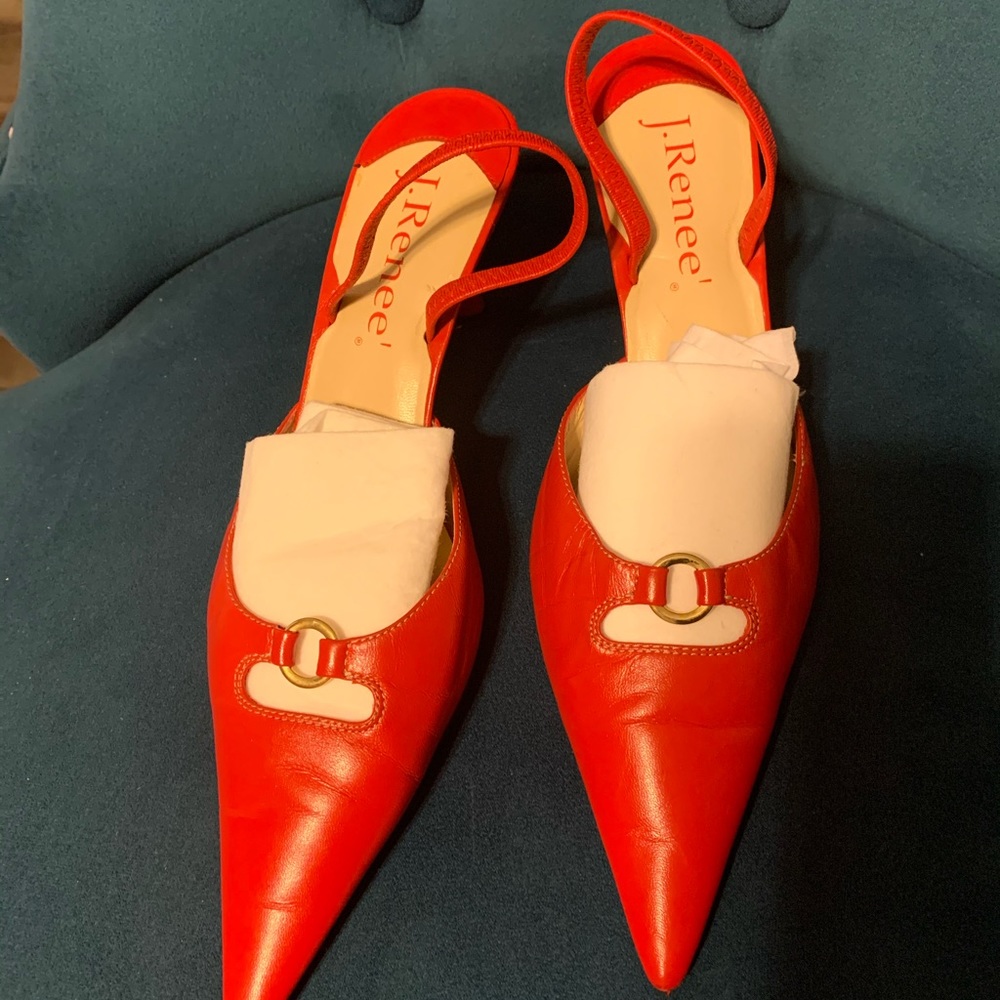 Shoe - Picture 4 of 7